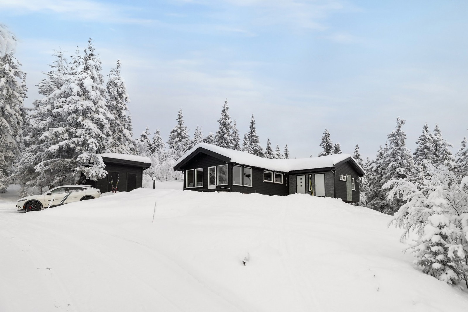 Snøsikkert vinterparadis rett utenfor døren. Galleribilde