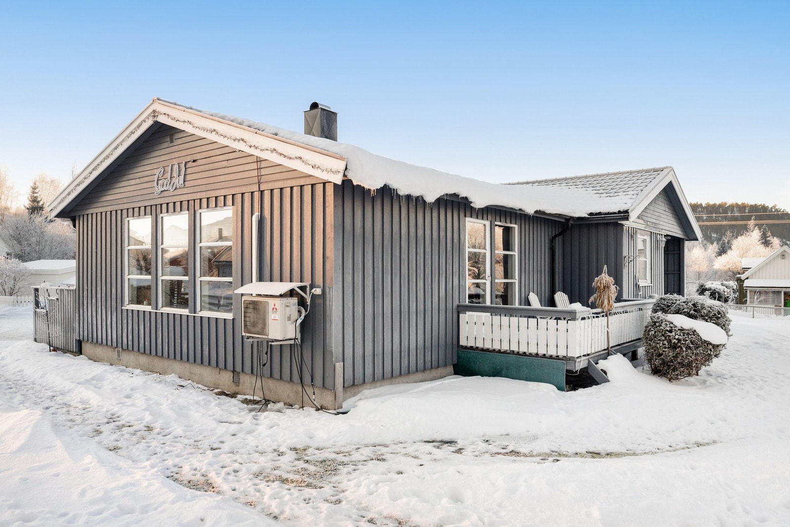 Her er det rikelig plass til lek, hagebruk, dyr eller andre uteaktiviteter Galleribilde