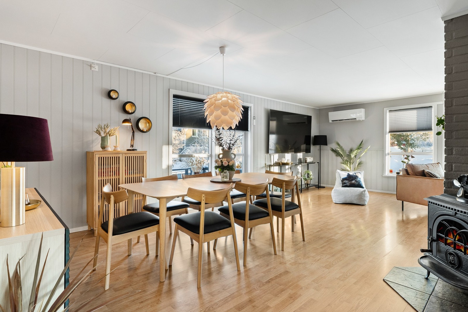 Lys og innbydende stue Galleribilde