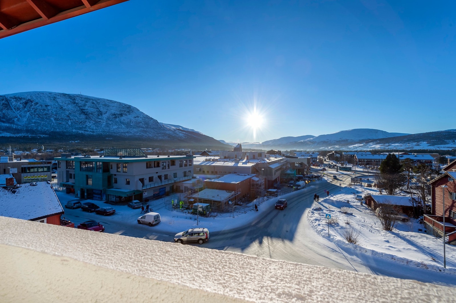 Nydelig utsikt med fine solforhold. Galleribilde