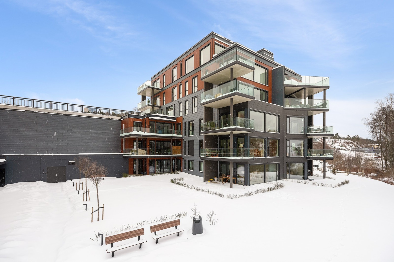 Sameiet er godt etablert og består av 33 boligseksjoner fordelt på to bygninger. Galleribilde