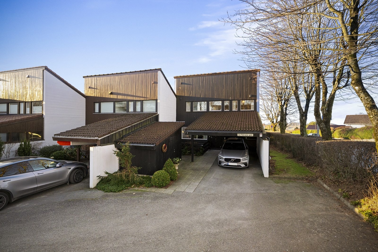 Carport og utv. bod. Carport er utvidet ift. opprinnelig løsning Galleribilde
