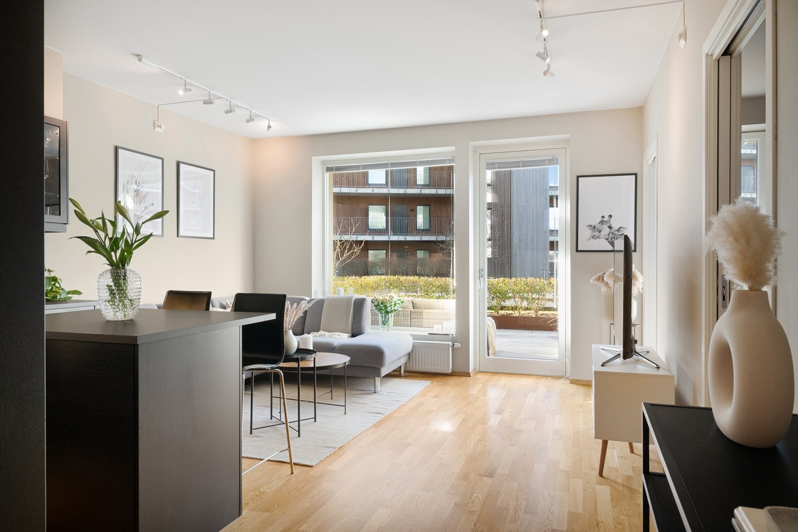 Nordvik Bolig v/Michael Boxill Knutsen har gleden av å presentere Siriskjeret 26! Foto: Kristine Tofte. Galleribilde