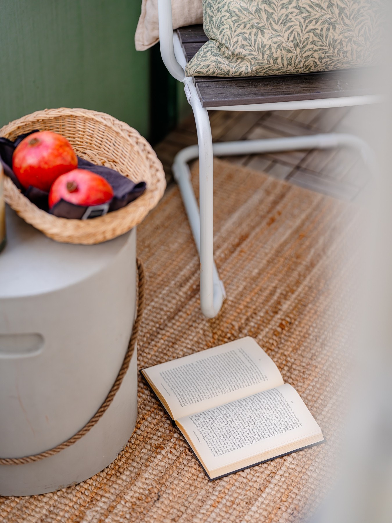 På balkongen kan du nyte ettermiddagssolen og lange sommerkvelder i rolige omgivelser! Galleribilde