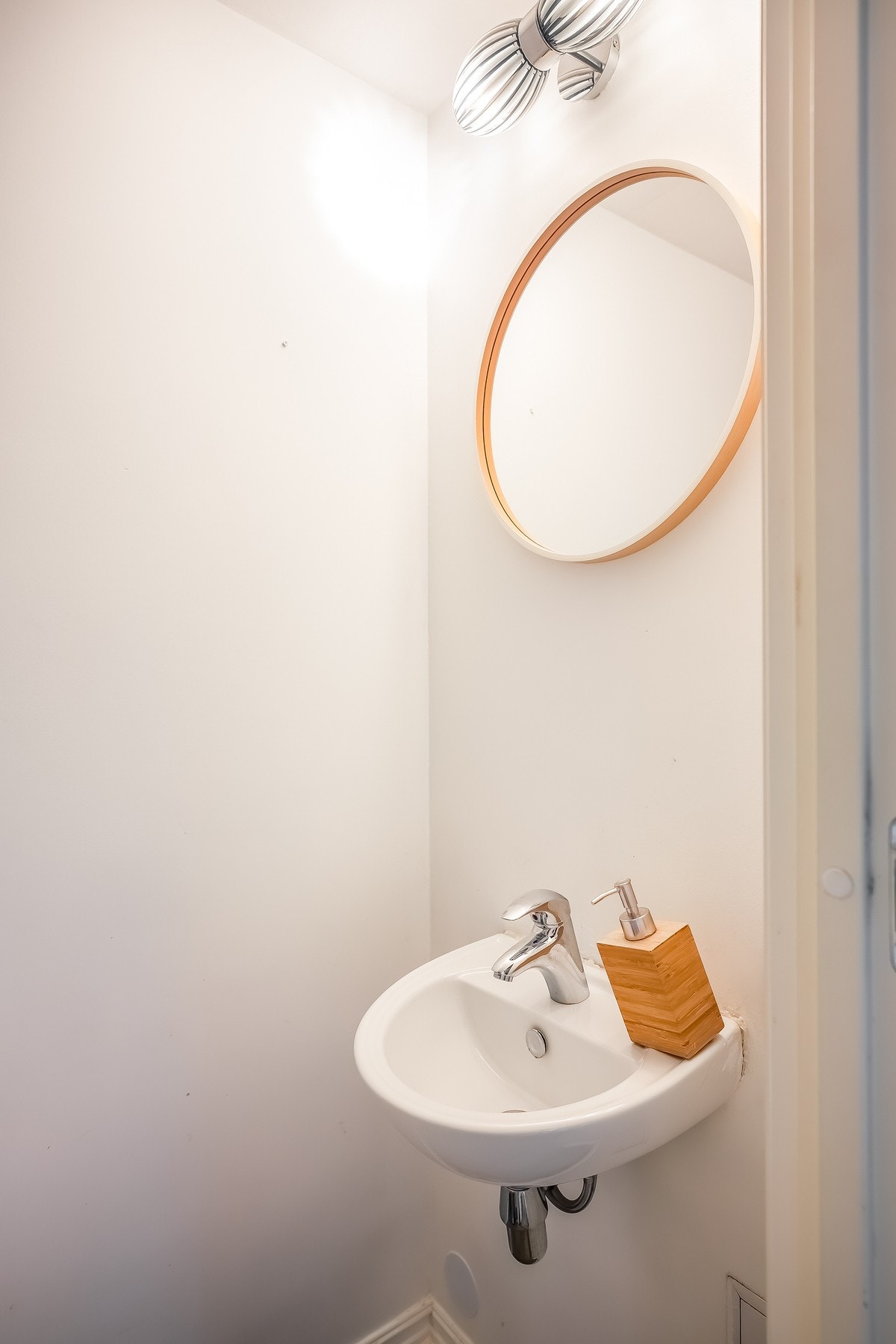 Separat toalettrom. Galleribilde