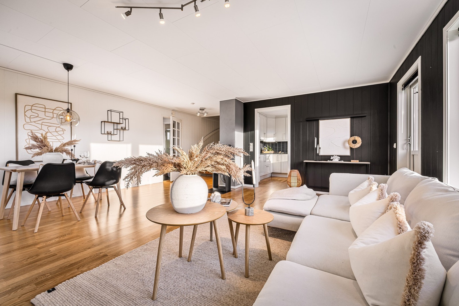 Flott parkett på gulv Galleribilde