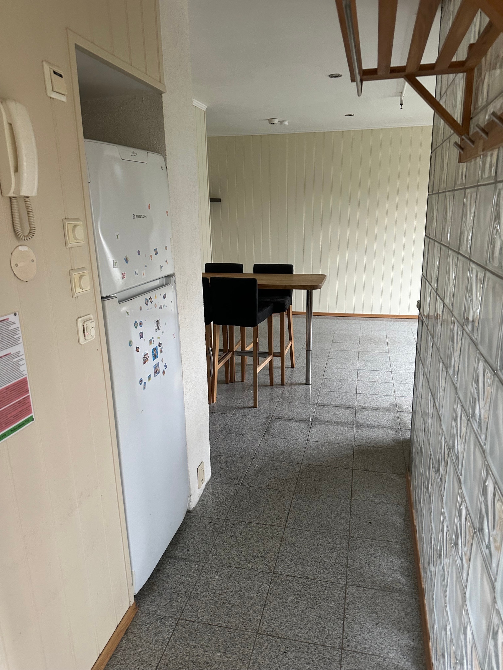 Innvendige bilder er referansebilder av annen leilighet i bygget og kan fravike fra aktuelle leiligheter. Galleribilde