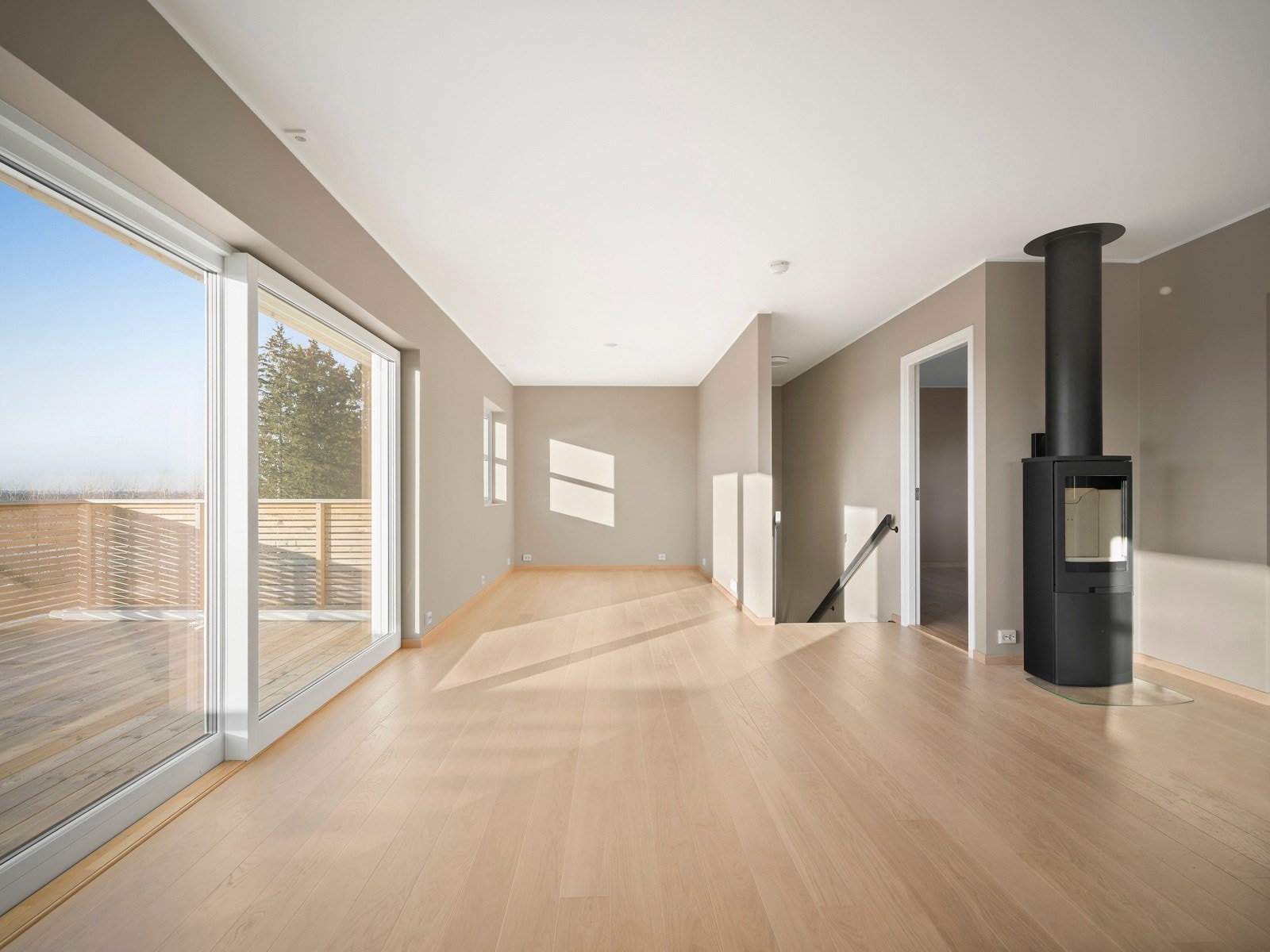 Trivelig peis i stuen. Galleribilde