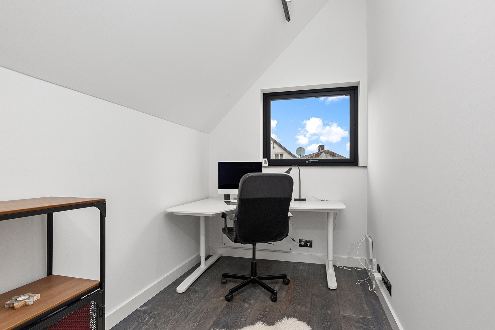 Hjemmekontorløsning / gjesterom. Galleribilde