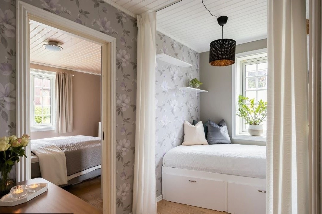 Liten sovealkove for gjester Galleribilde