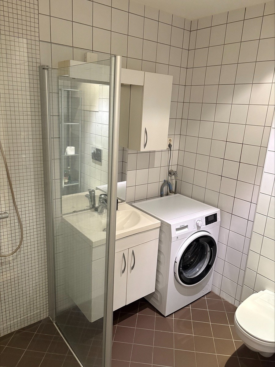 Flislagt bad med varmekabel Galleribilde