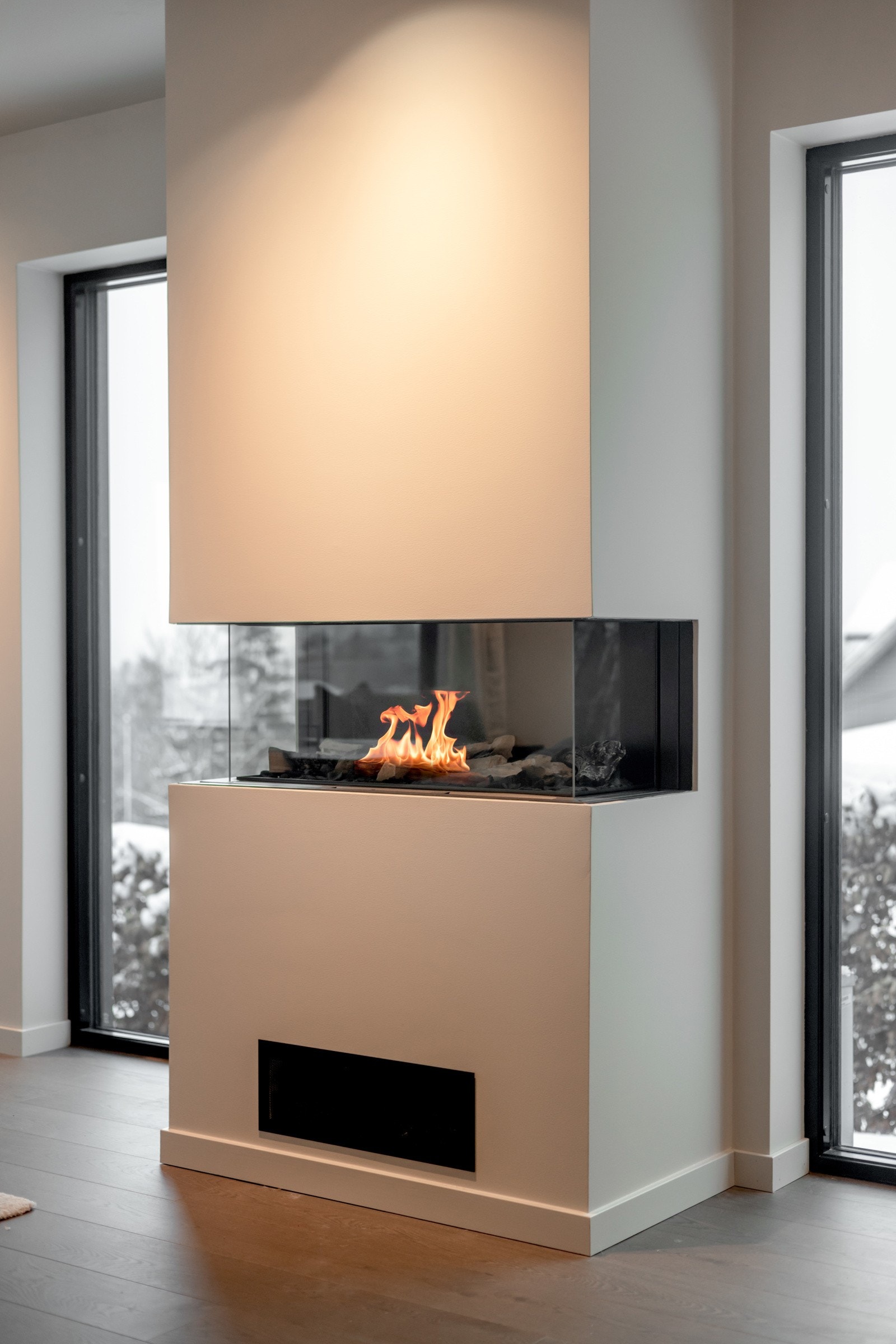 En moderne gasspeis tilfører både varme og en lun stemning til rommet. Galleribilde