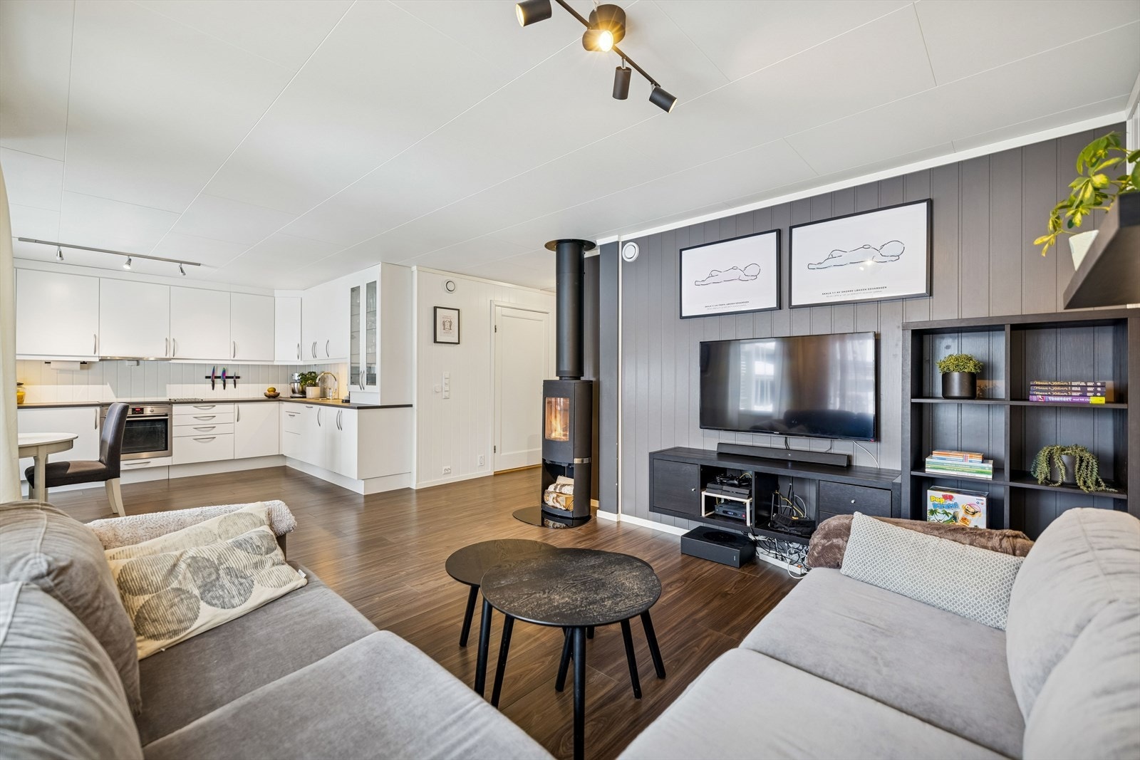 Vedovnen fra Heat´n Glo gir en lun atmosfære. Galleribilde