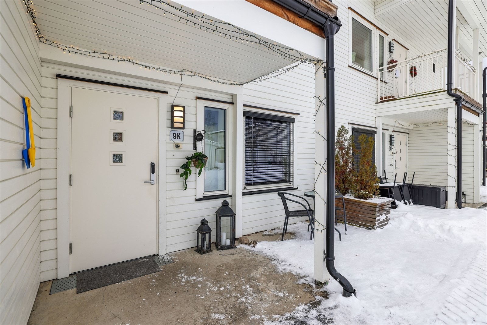 Leiligheten ligger i 1. etasje og har en praktisk og trappefri adkomst. Galleribilde