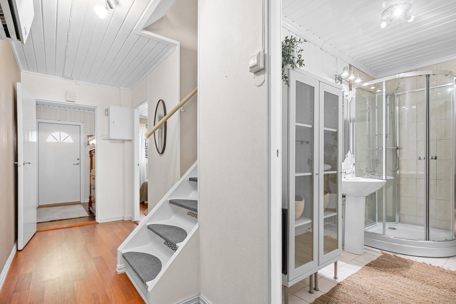 Det er montert varmepumpe i gangen. Galleribilde