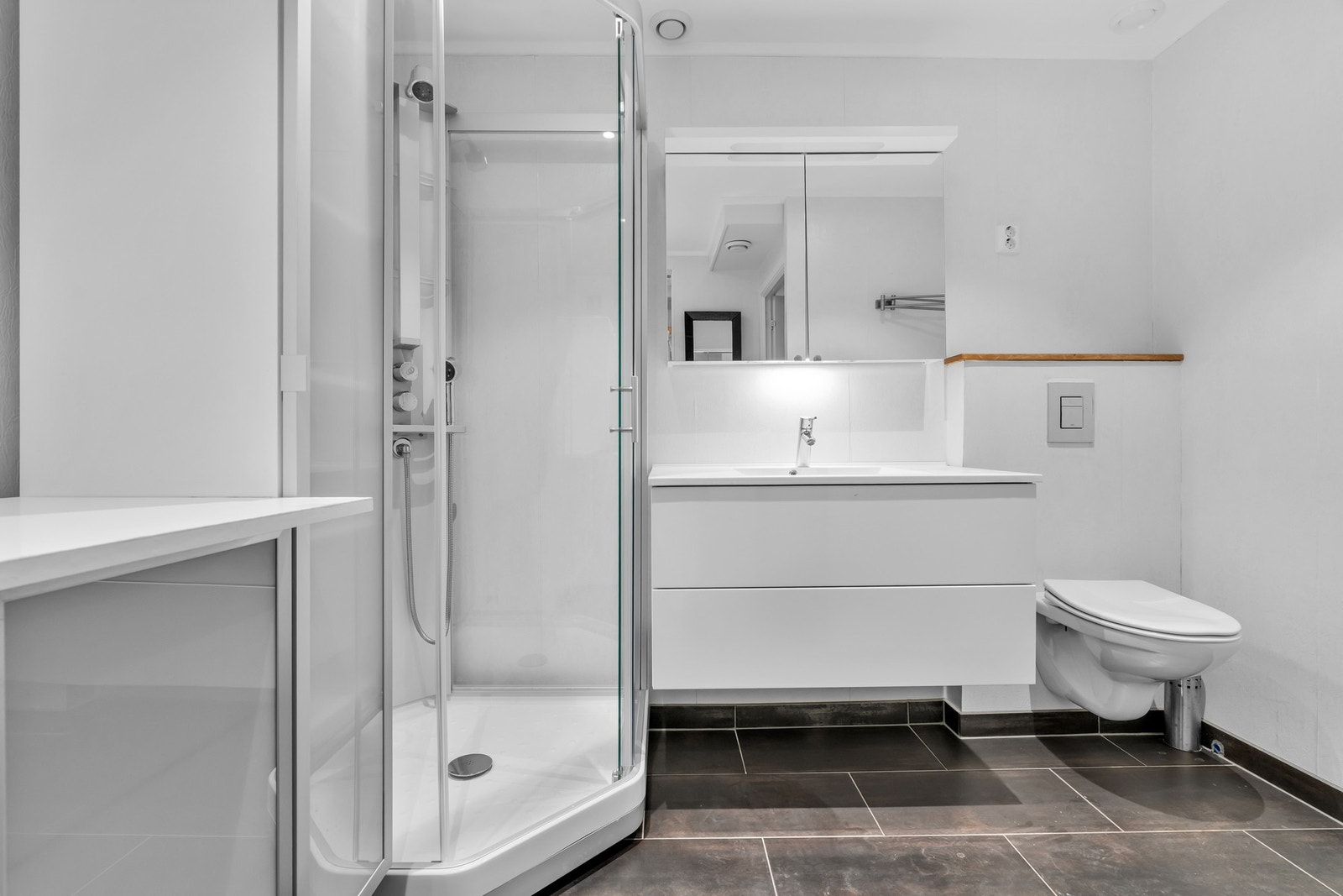 Dusjbad/wc Galleribilde