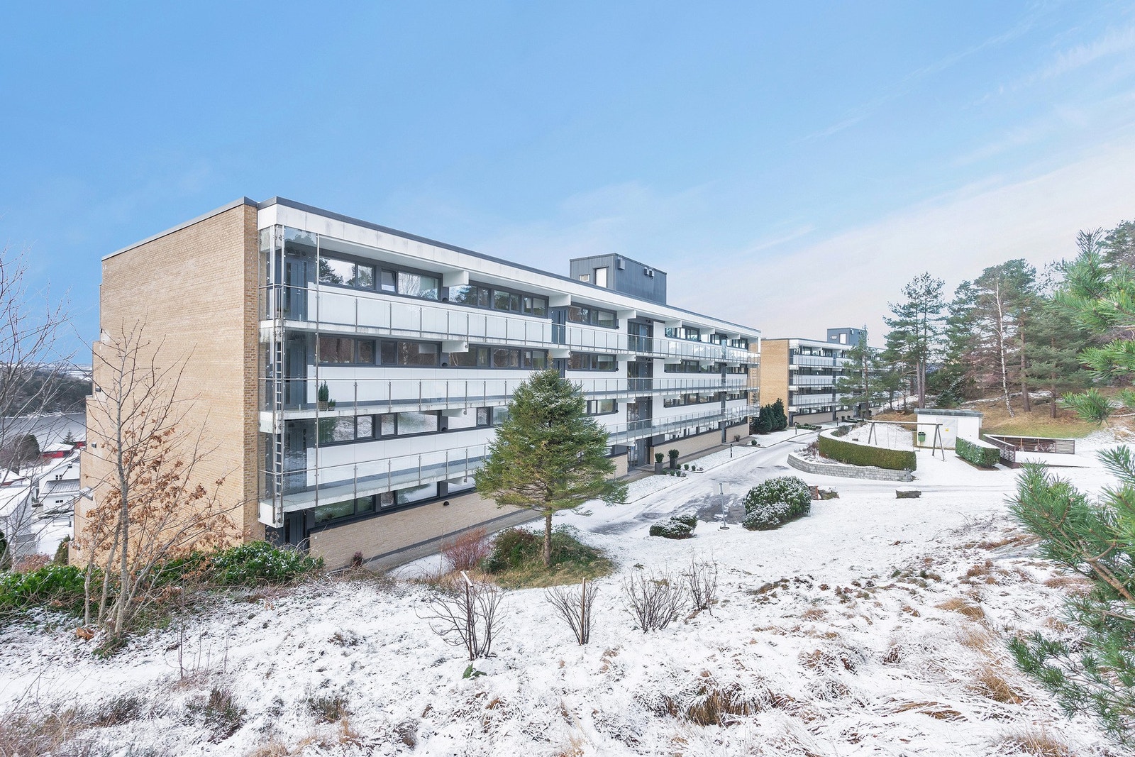 Inngang til blokka Galleribilde