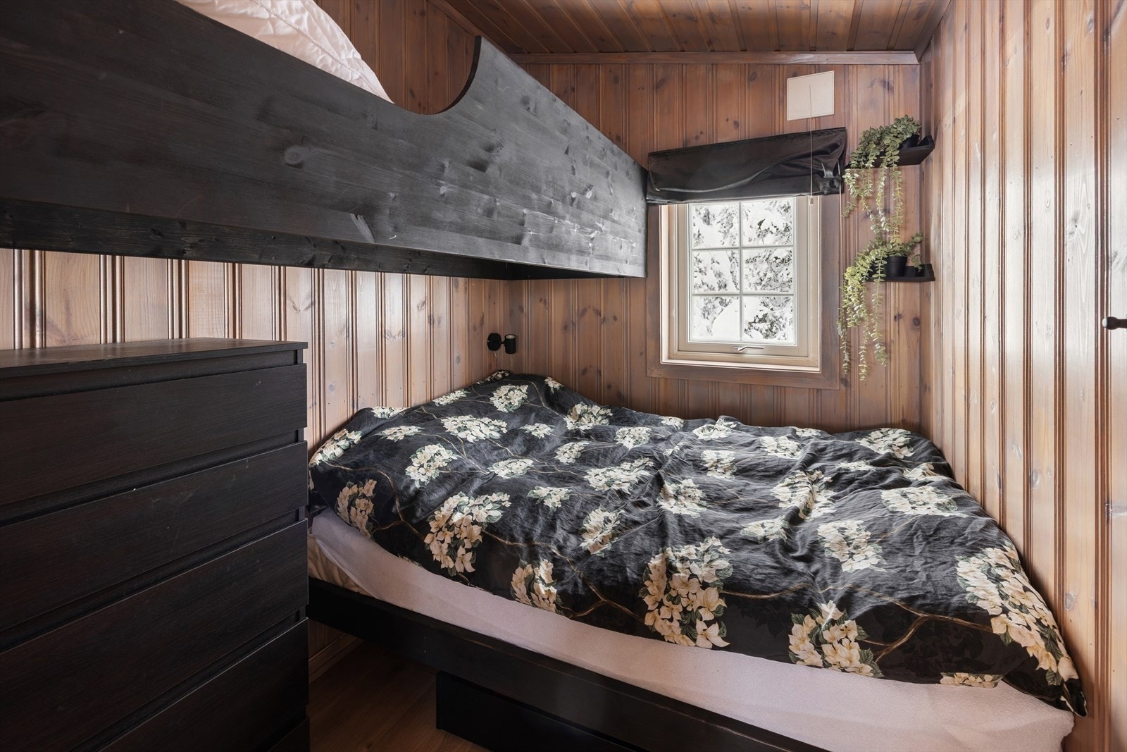 Det andre soverommet har god plass til en praktisk sengeløsning. Galleribilde