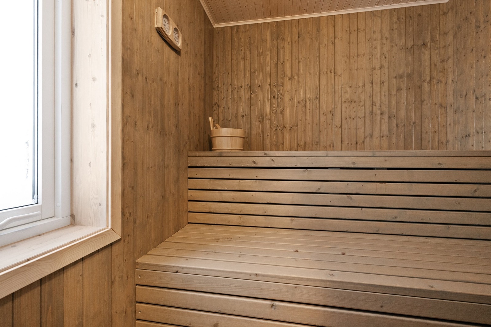 Lun og behagelig badstue for avslapning Galleribilde