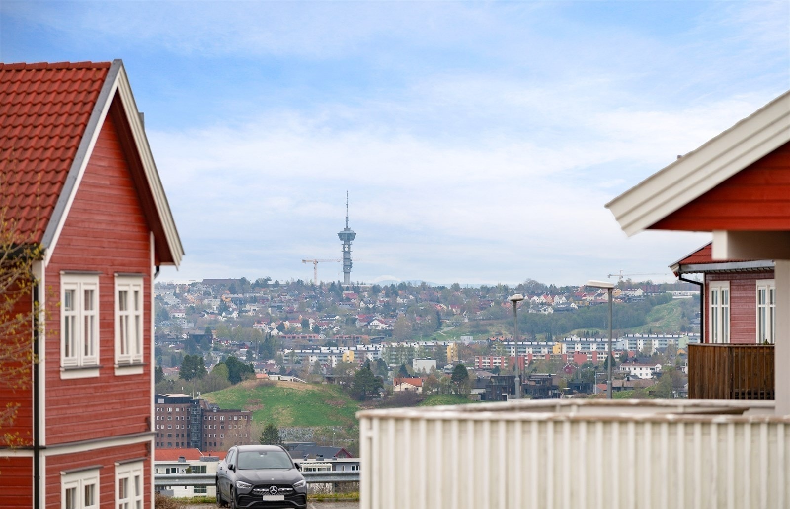 På Okstad Hageby bor du fint til med grøntområder som nærmeste nabo. Det er også gode utsiktsforhold Galleribilde