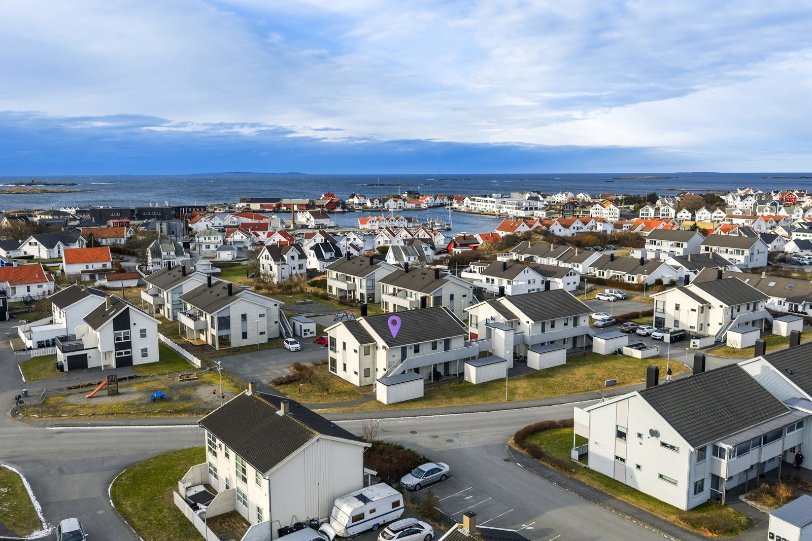 Velkommen til Røysanevegen 33 D - Presentert av eiendomsmegler Fred Lippens v/ Eiendomsmegler A Galleribilde
