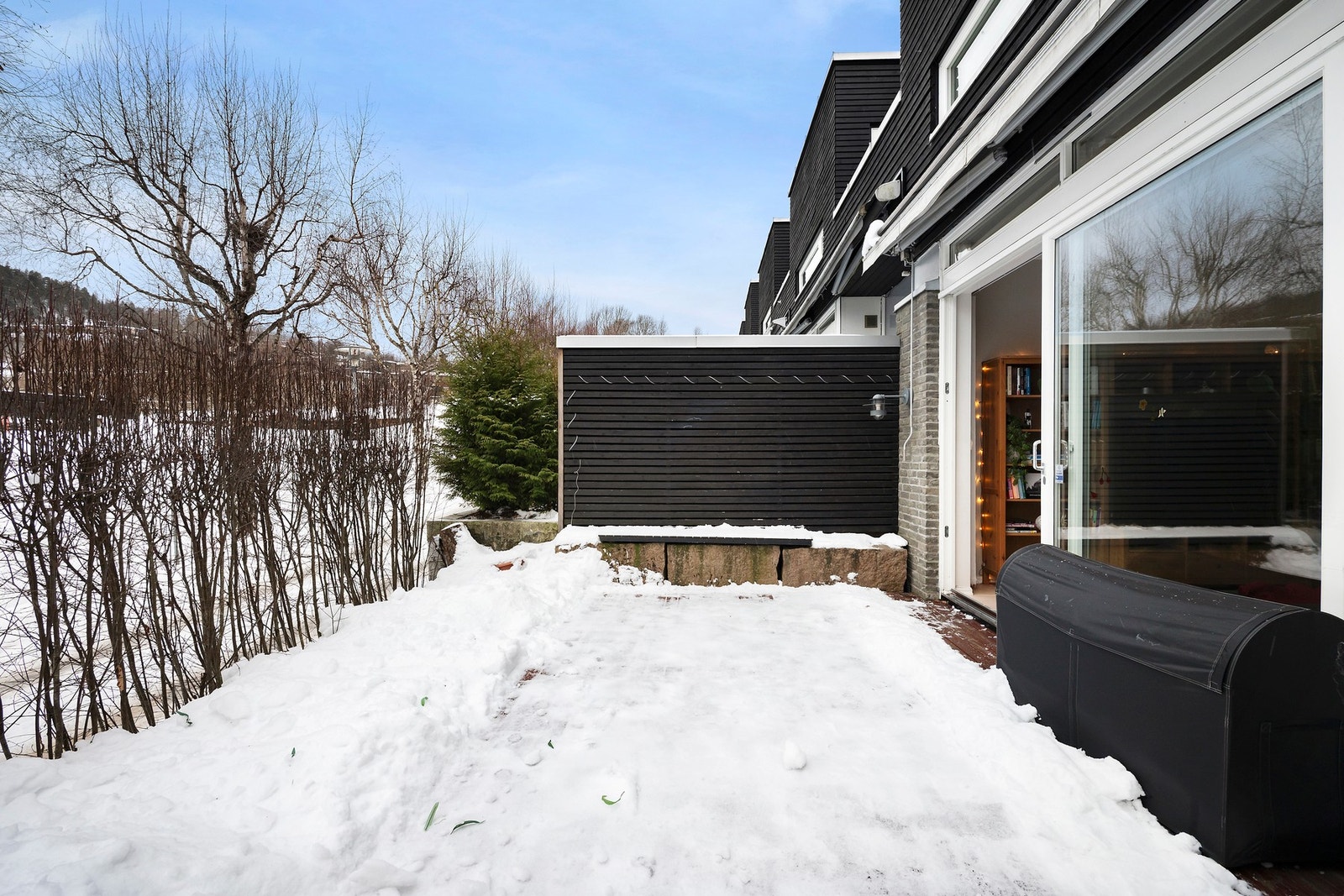 Her kan du nyte morgen- og ettermiddagssol Galleribilde