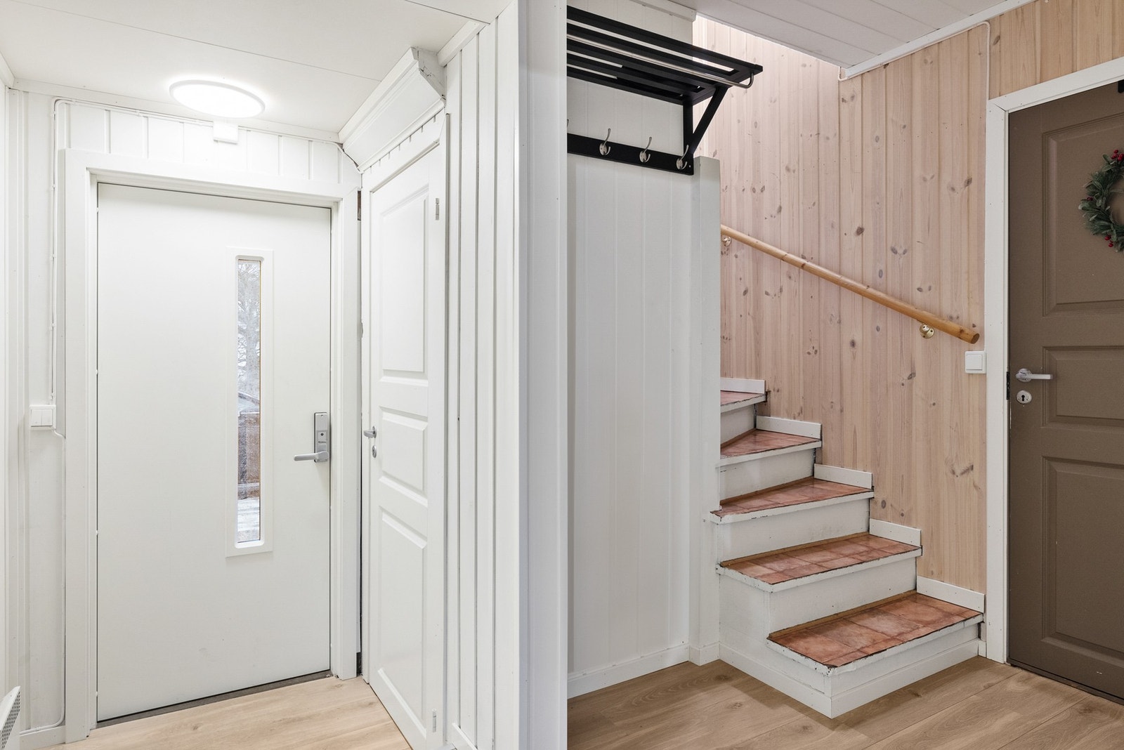 Trappen leder opp til boligens loftetasje Galleribilde