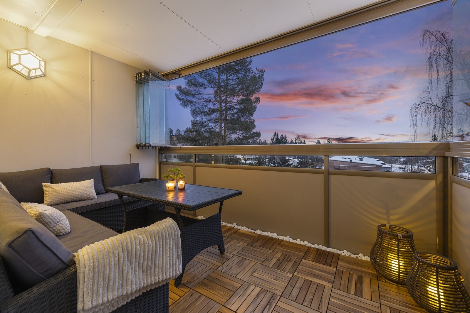 Dette er en innbydende 3-roms leilighet i 4. etasje. Foto av Mads Karlsen. Galleribilde