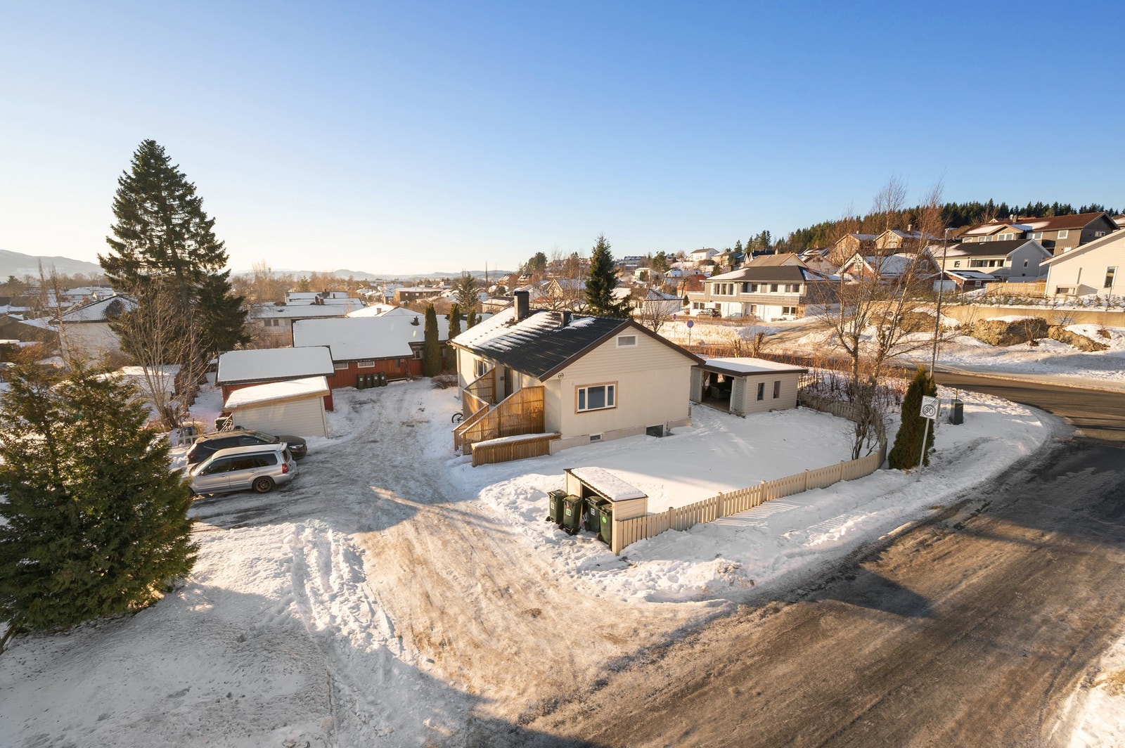 Velkommen til Kongsvegen 69 - Presentert av EiendomsMegler1 ved Mathias Åsvang. Galleribilde
