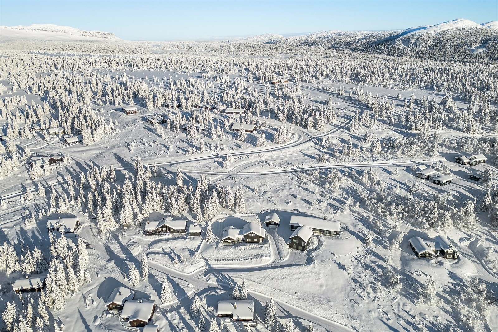 Like bak hytta har du direkte tilgang til milevis med nypreppede skispor som gir fantastiske muligheter for både korte turer og lengre skiturer i flotte omgivelser. Galleribilde