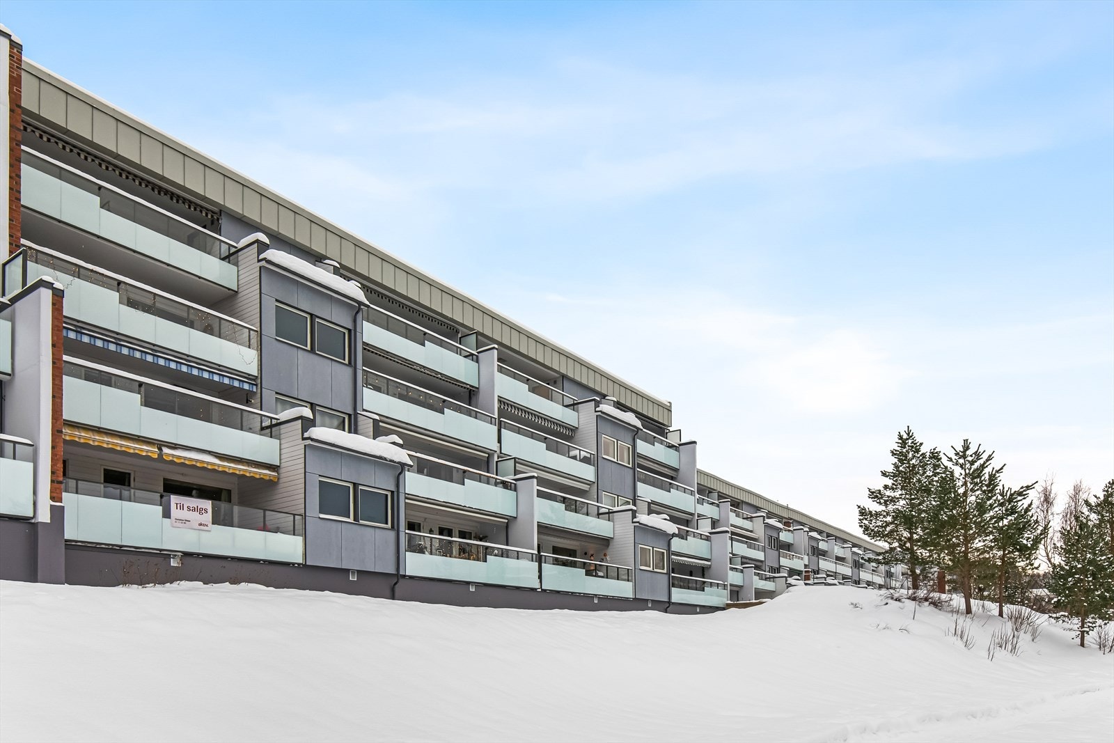 Ingen blokk foran. Bare utsikt. Galleribilde