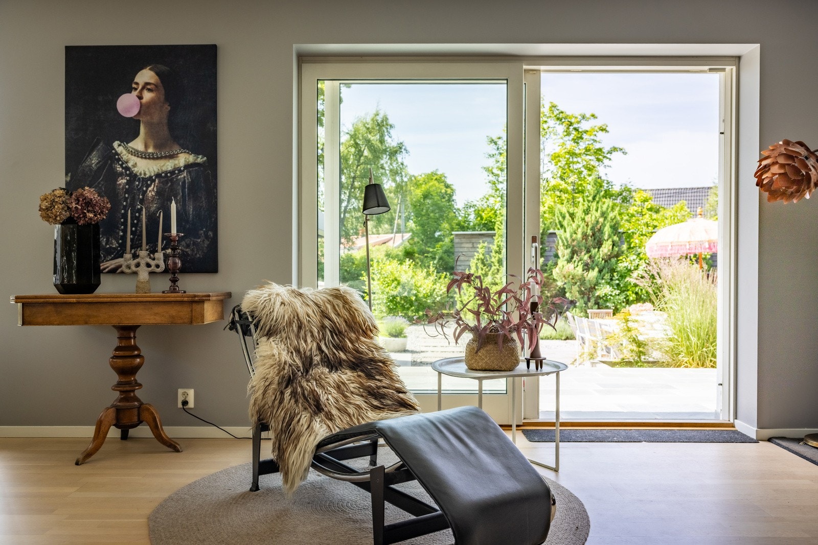 Høy kvalitet og standard med svært gjennomtenkt planløsning. Galleribilde