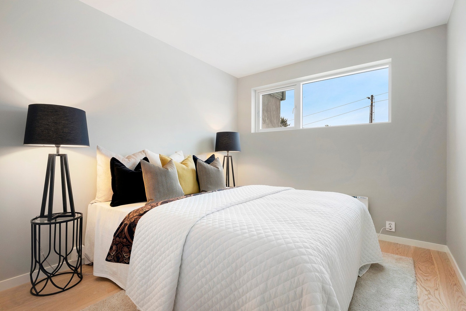 Soverom i underetasjen. Evt del av hybel. Galleribilde