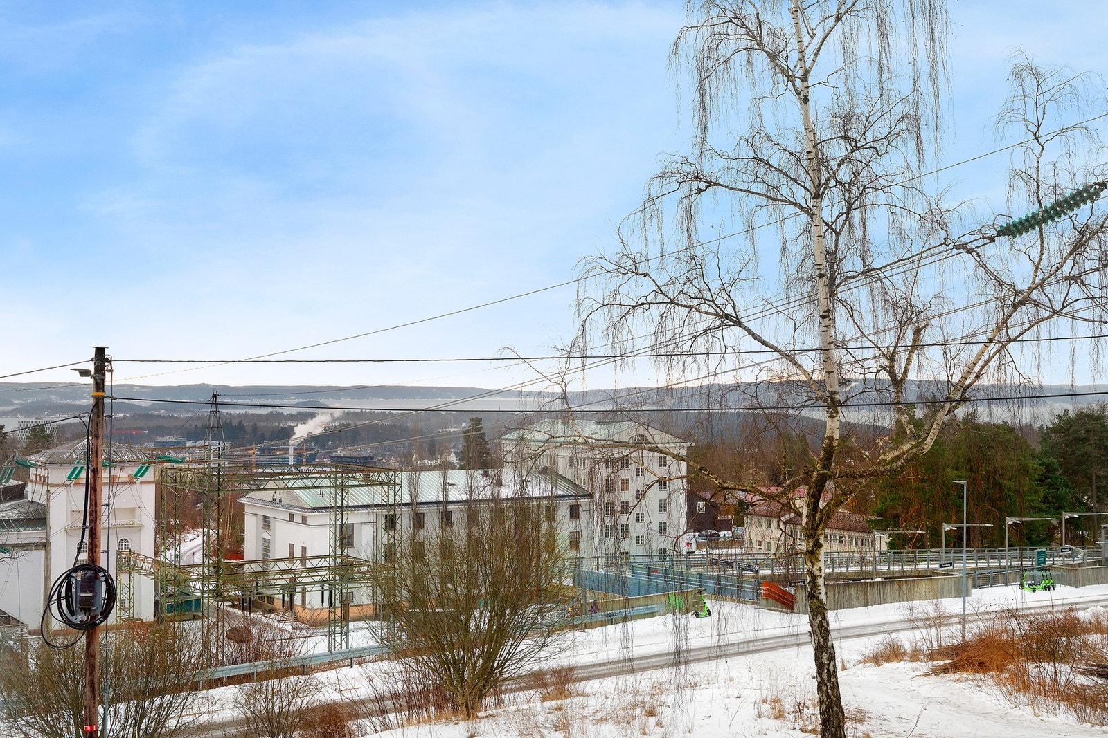 Utsikt fra stue i 2. etasje. Galleribilde