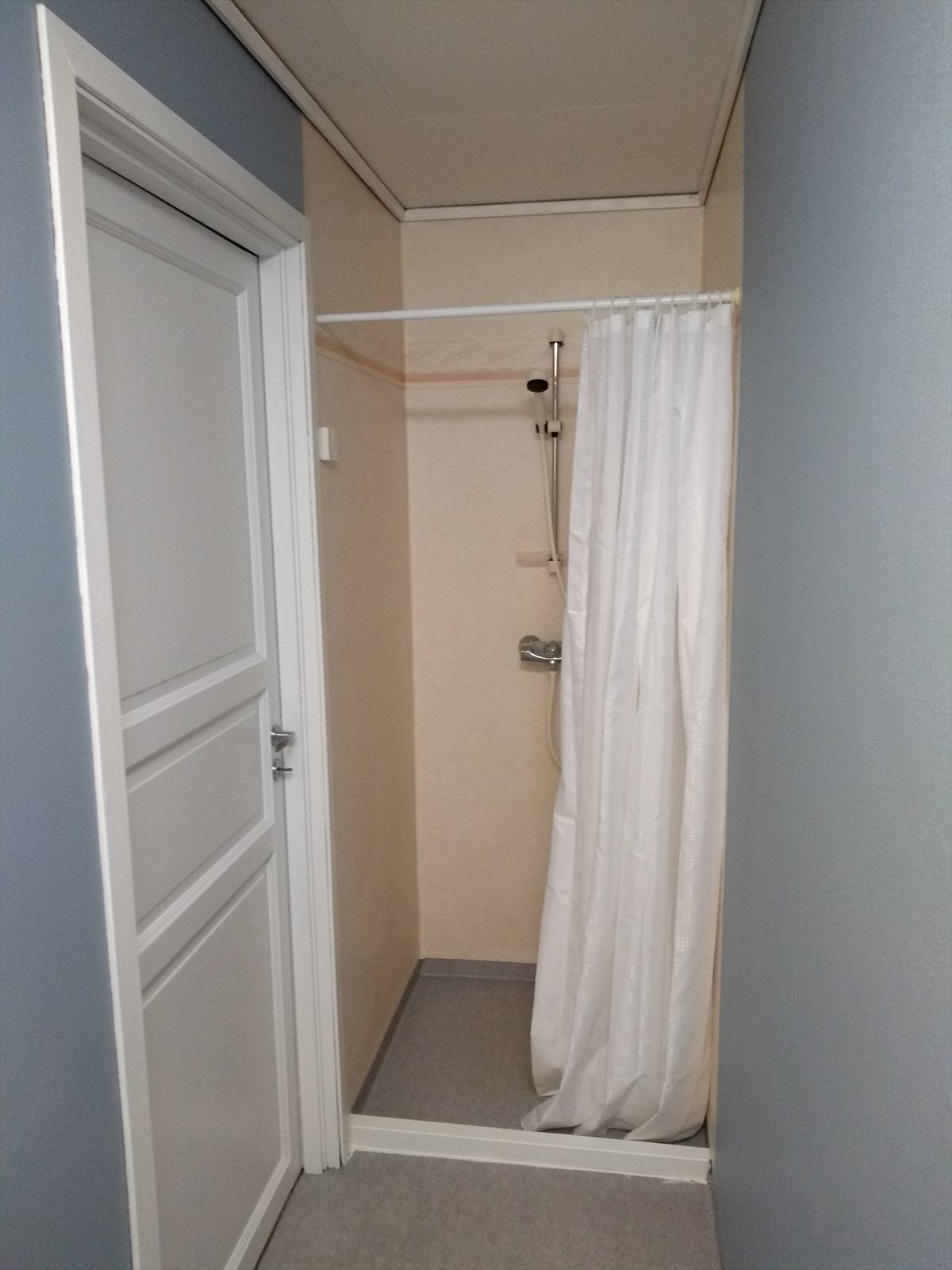 Bad i leilighet Galleribilde