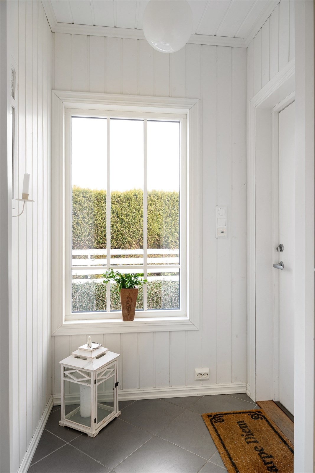 Lys og innbydende entré Galleribilde