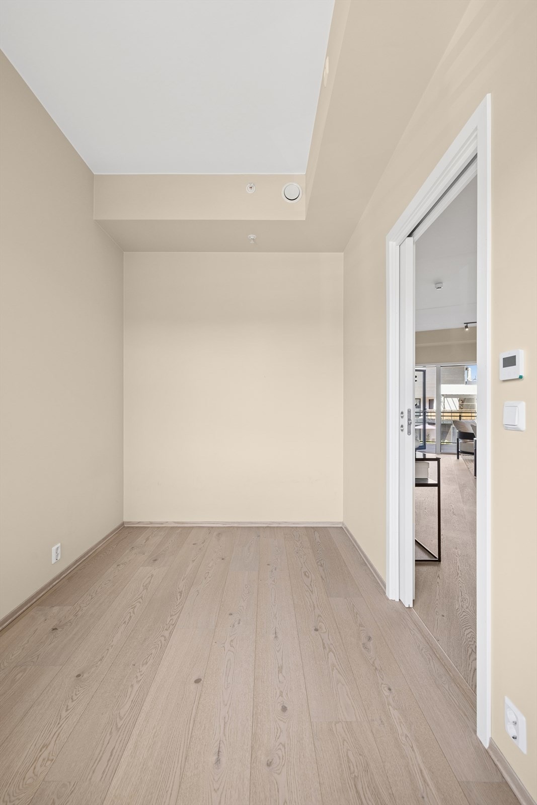 Rommet har behagelig vannbåren gulvvarme. Galleribilde