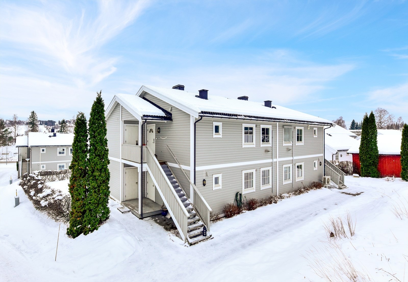 Her bor du i et trygt og familievennlig nabolag, med kort vei til flere barnehager. Galleribilde