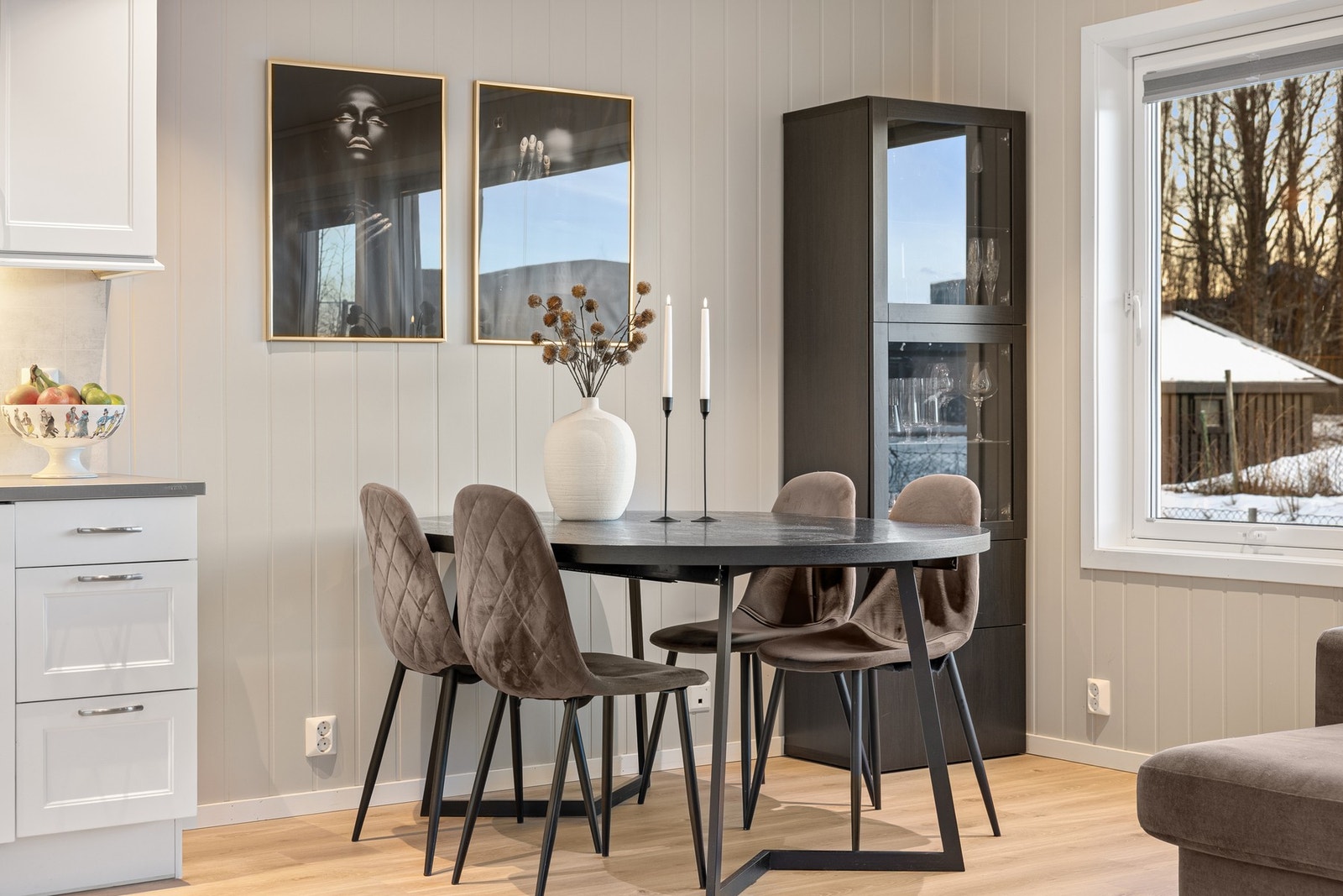 Her kan du nyte sene middager i godt selskap. Galleribilde