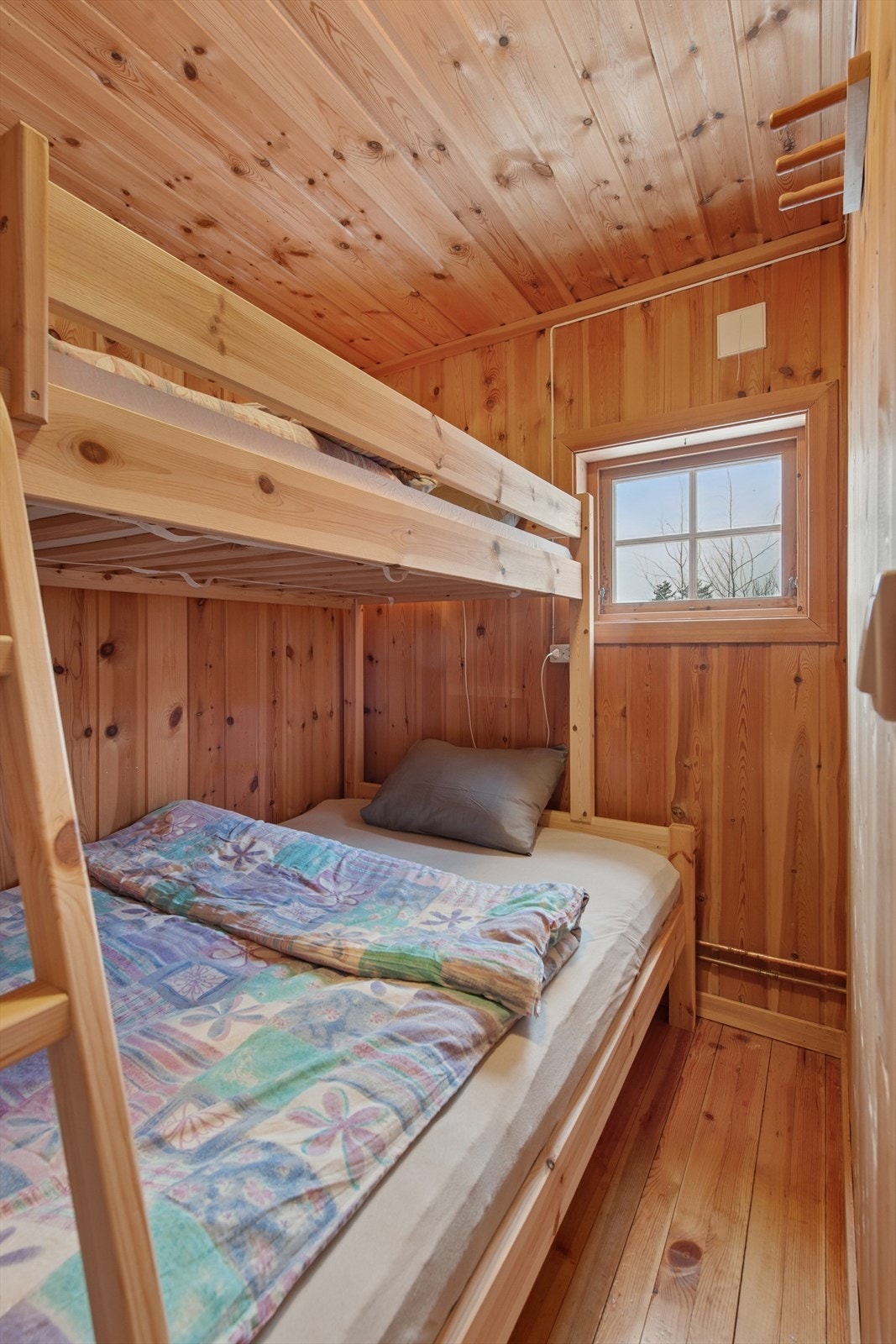 Slik soverommene er innredet i dag er det sengeplass for 6 personer. Galleribilde