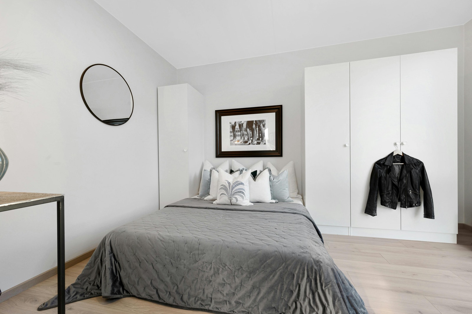 Hovedsoverom med plass til dobbeltseng Galleribilde