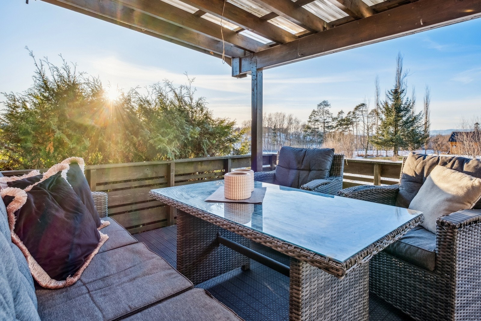 Takoverbygd terrasse Galleribilde