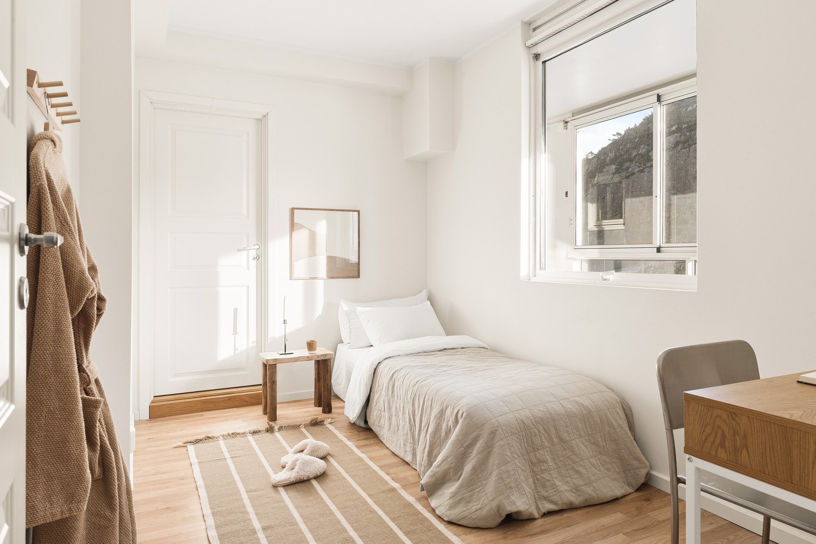 Soverom 2 måler 8,1 kvm. Galleribilde