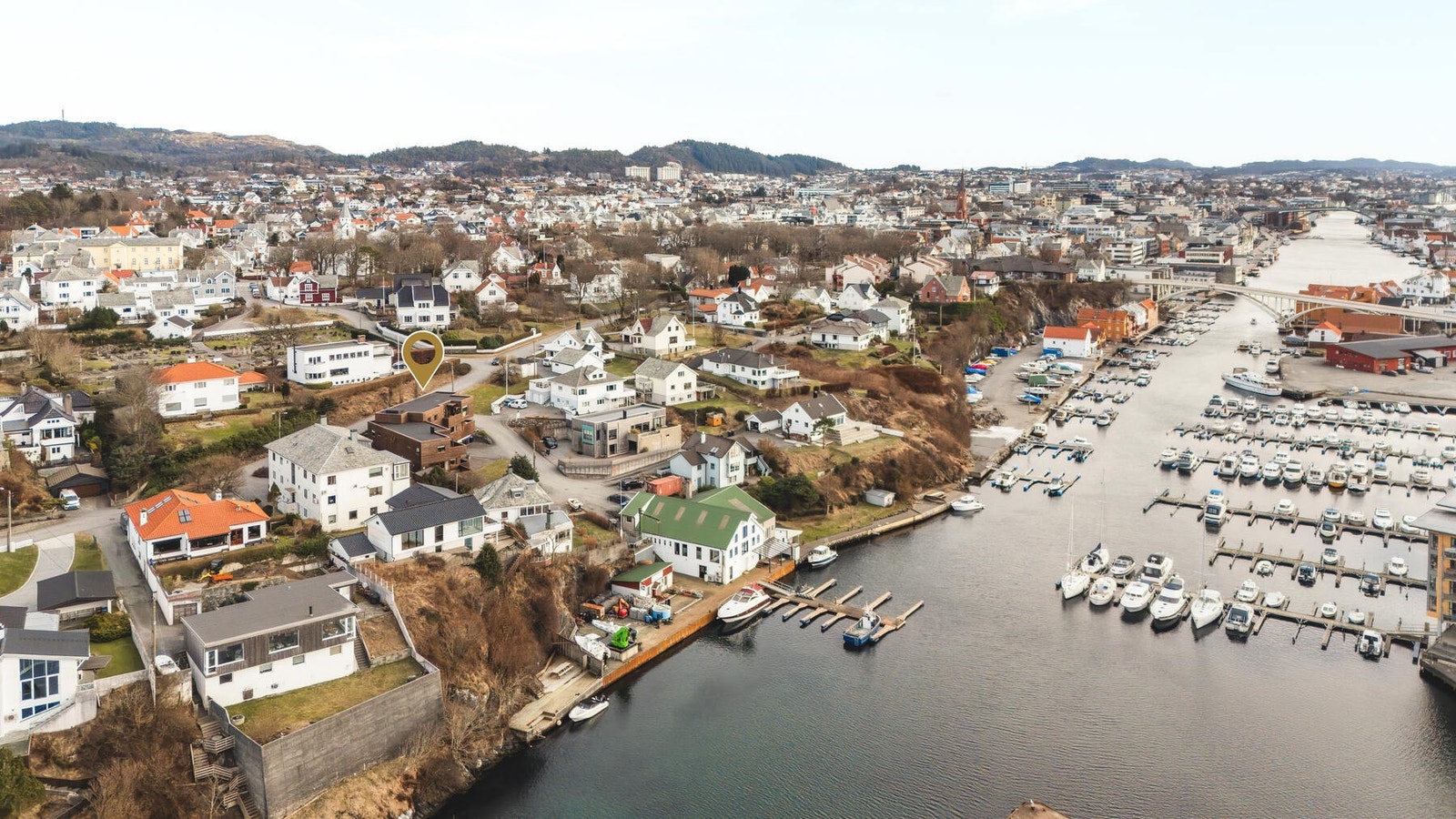 Gangavstand til Haugesund sentrum og idylliske Asalvik Badeplass. Galleribilde