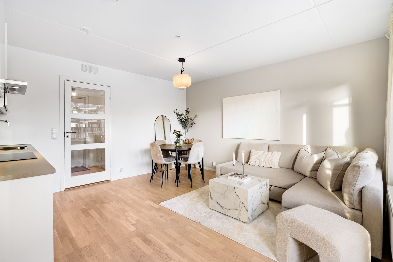 Her bor du i et veldrevet sameie hvor det arrangeres hyggelige samlinger for felleskapet. En god mulighet for å bli kjent med naboen! Galleribilde