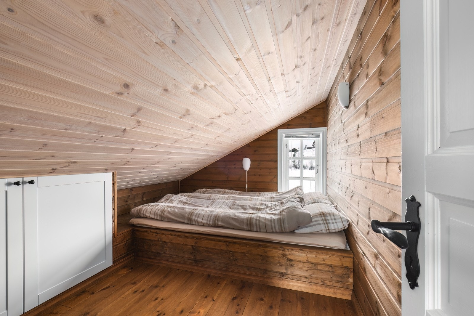 Rom innredet med sengeplass. Galleribilde