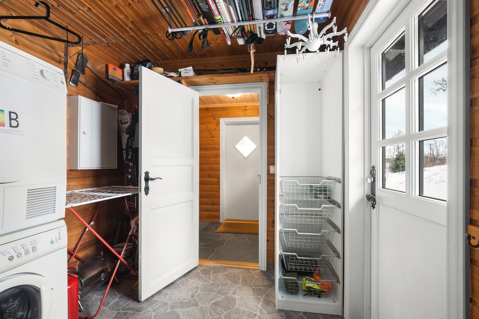 Vaskerom. Galleribilde