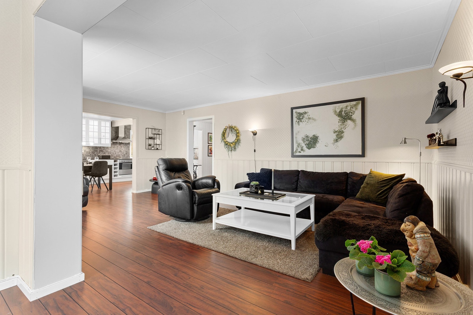 Åpen kjøkken- og stueløsning Galleribilde