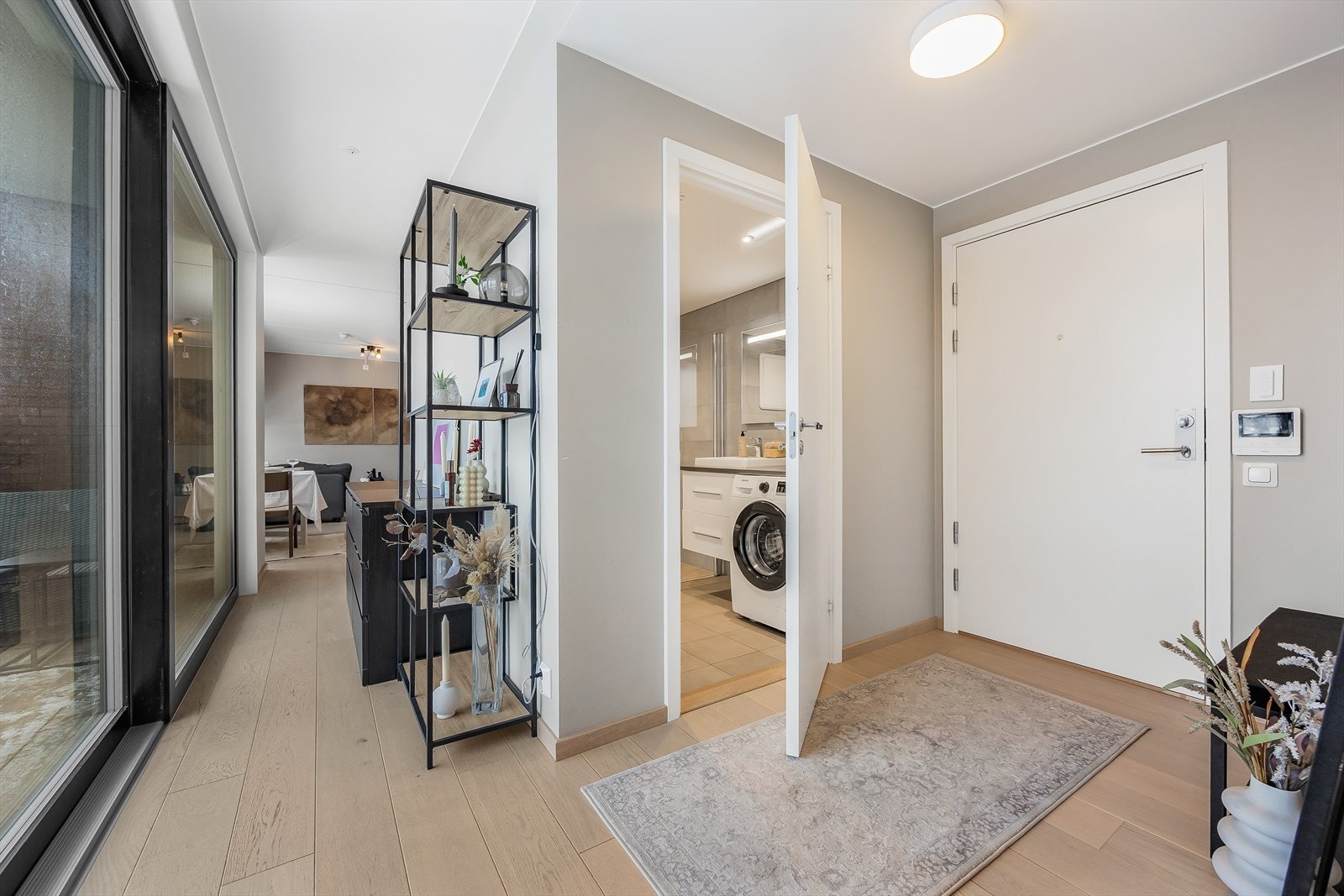 Bygget har heisadkomst, noe som gjør hverdagen enkel og bekvem. Galleribilde