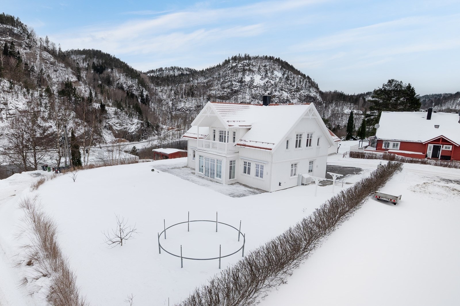 Velkommen til Venneslavegen 205 - sentralt på Kvarstein Galleribilde